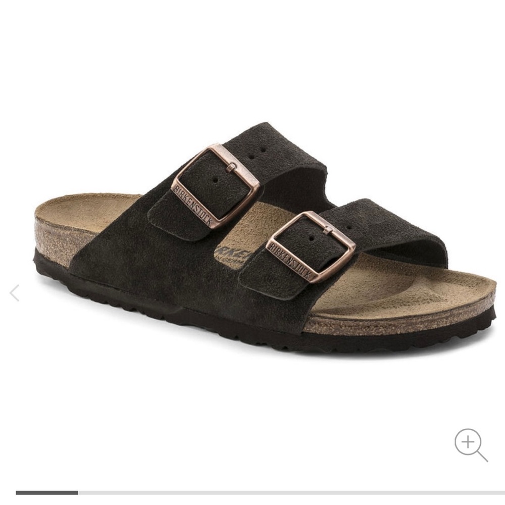 EUC Birkenstock Arizona style  size 40 dark brown suede